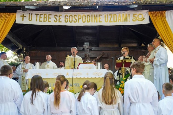 Oproštaj od župnika Leonarda Markača i proslava Župne svetkovine u Močilama